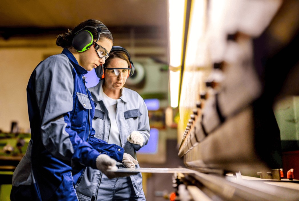 La universidad no es la única opción: explorar trayectorias profesionales más allá del título de 4 años