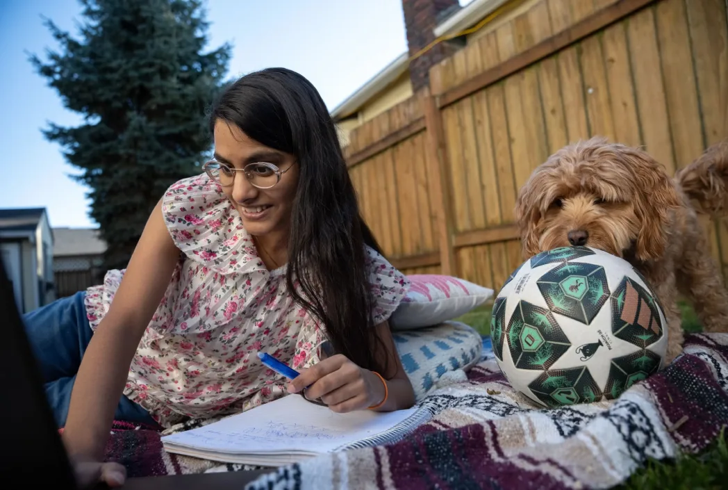 What are the benefits of online school for athletes? 